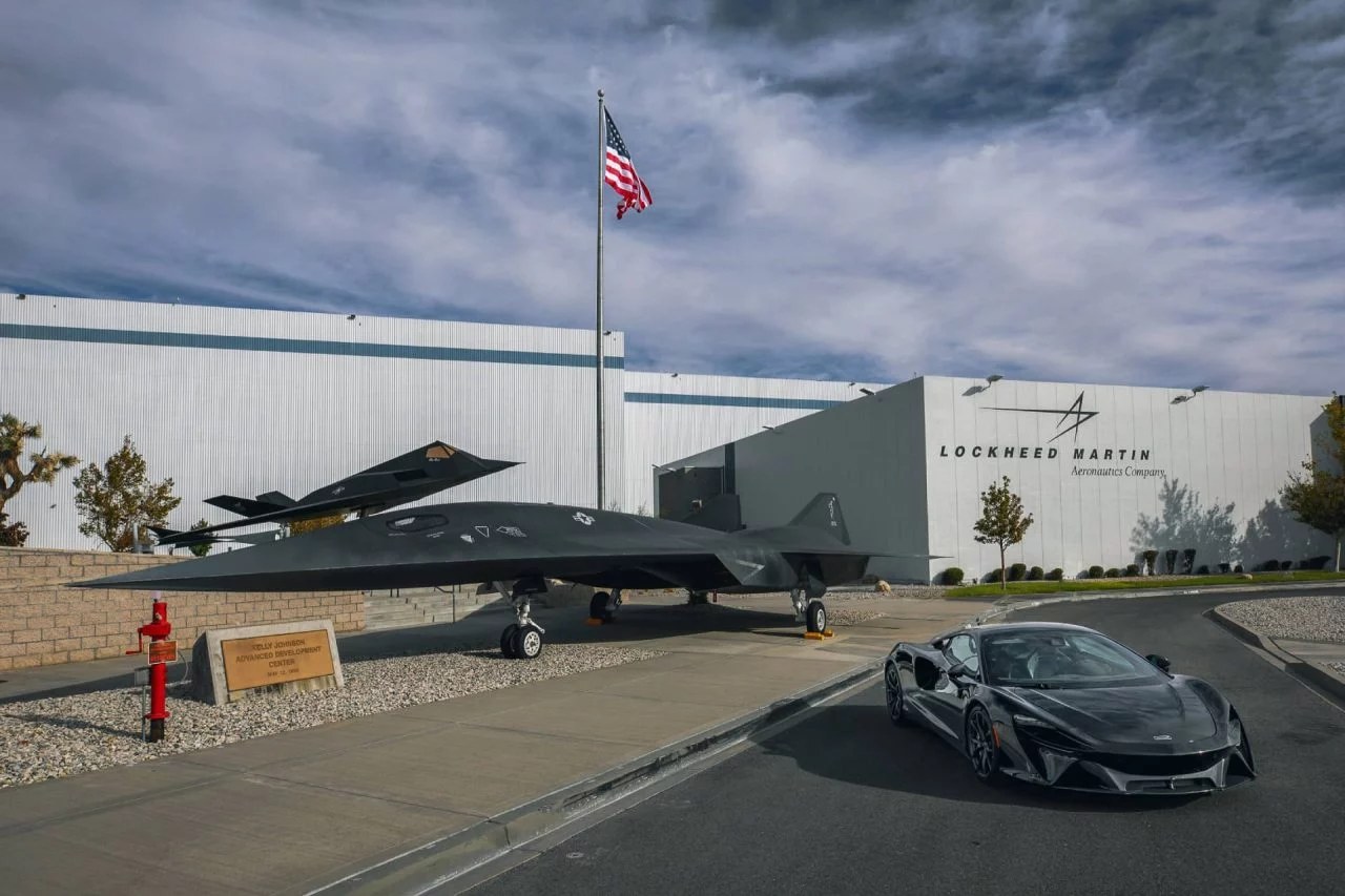 Mclaren Asosiacion Lockheed Martin Skunk Works 03