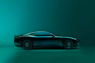 Aston Martin Dbs 770 Ultimate 03