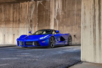 Laferrari Azul Subasta 01