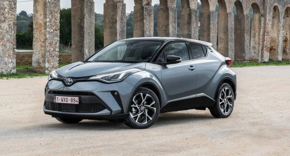 Toyota C Hr 2023 Gris Frontal