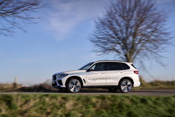 On Location Bmw Ix5 Hydrogen Antwerp