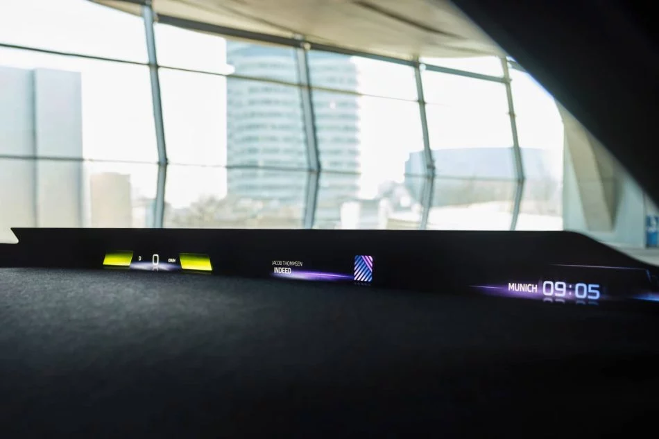 Bmw Panoramic Vision Head Up Display 02