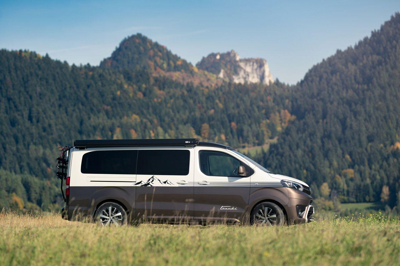 Toyota Proace Verso Tanuki Camper Noresizimg 03