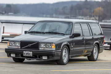 Volvo 740 Turbo Wagon Paul Newman 01