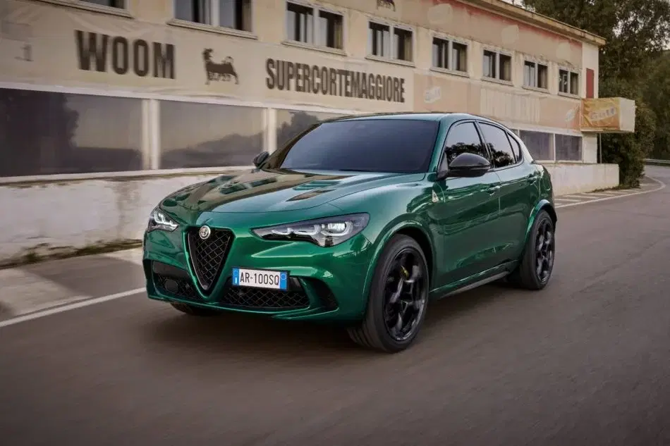 Alfa Romeo Giulia Stelvio Quadrifoglio 2023 26