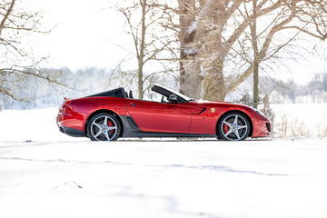 Ferrari 599 Sa Aperta 2010 02