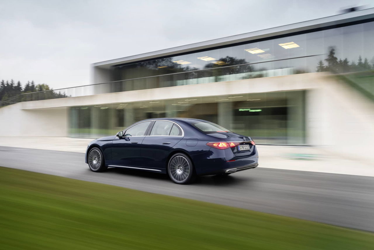 Mercedes Benz E Class Saloon (br 214), 2023