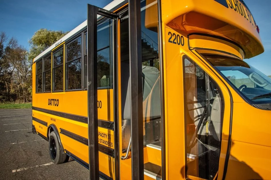 Collins Bus Autobus Electrico 2