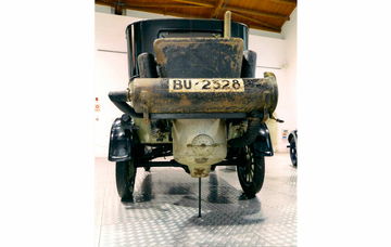 Ford T Gasogeno 1944 2