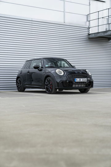 Mini John Cooper Works 1to6 01