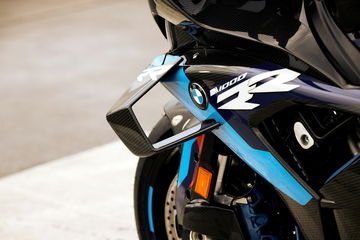 Bmw M 1000 Rr 2023 35