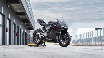 Ducati Panigale My2024 Black On Black 06