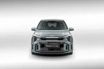 Vista frontal del Kia Picanto que muestra su diseño compacto y agresivo.