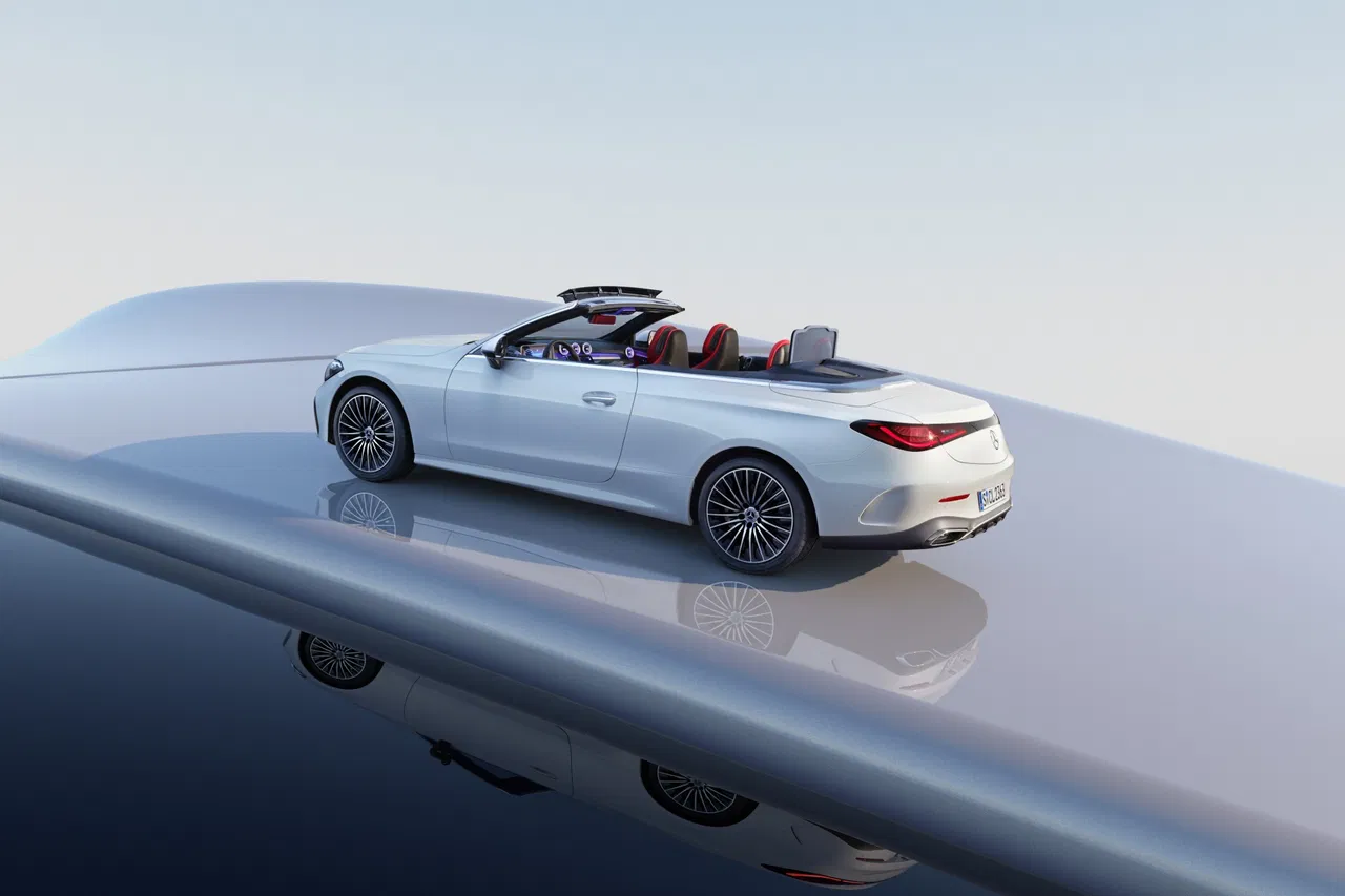 Das Neue Mercedes Benz Cle Cabriolet The New Mercedes Benz Cle Cabriolet