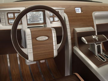 Vista detallada del volante y consola central del Ford F-250 Super Chief Concept.