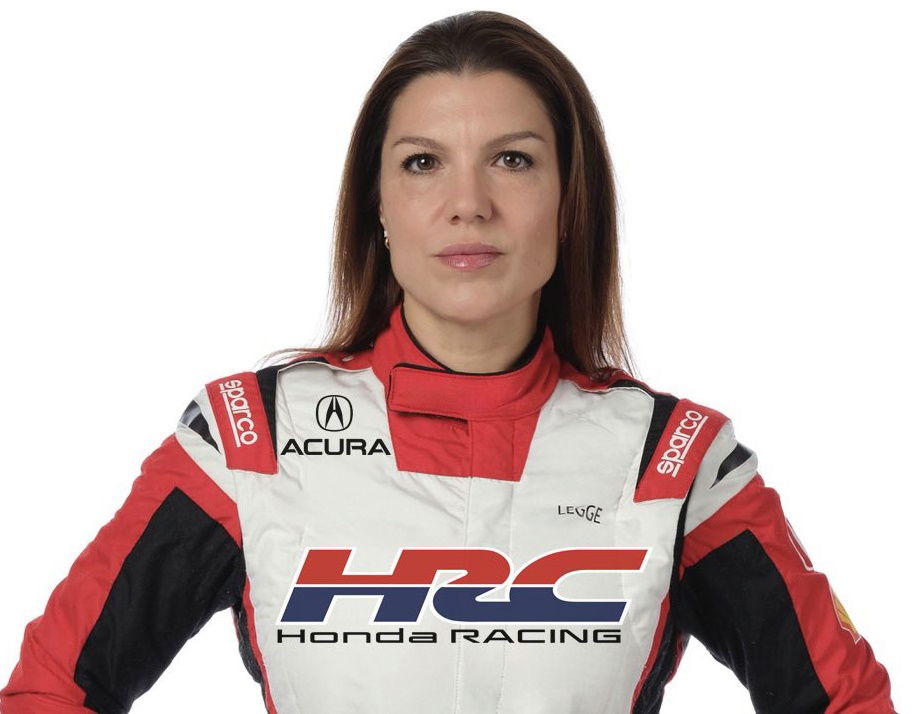 Katherine Legge con mono de competición de HRC para Pikes Peak