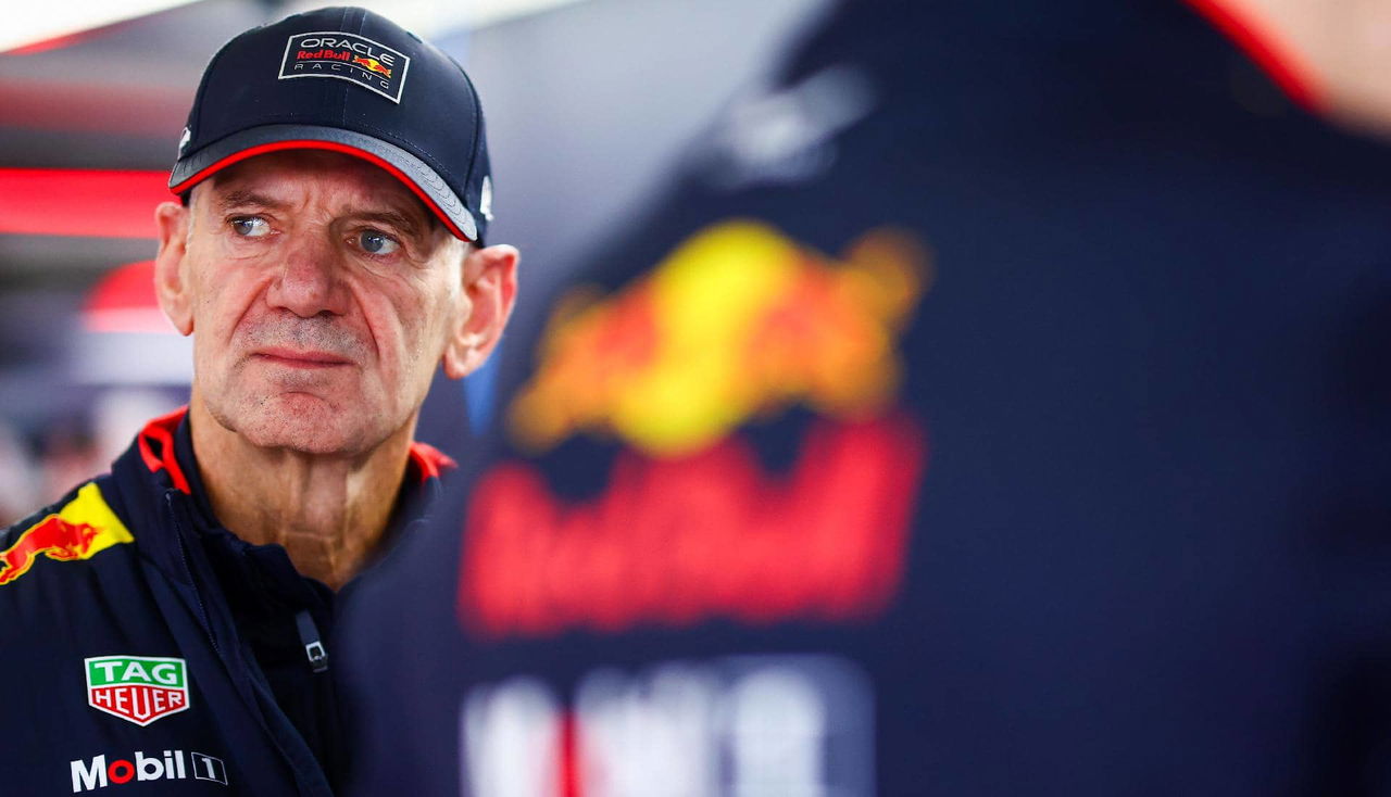 Adrian Newey en el paddock de Red Bull Racing, temporada 2024.