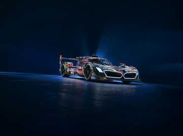 BMW presenta su bólido híbrido para conquistar Le Mans.