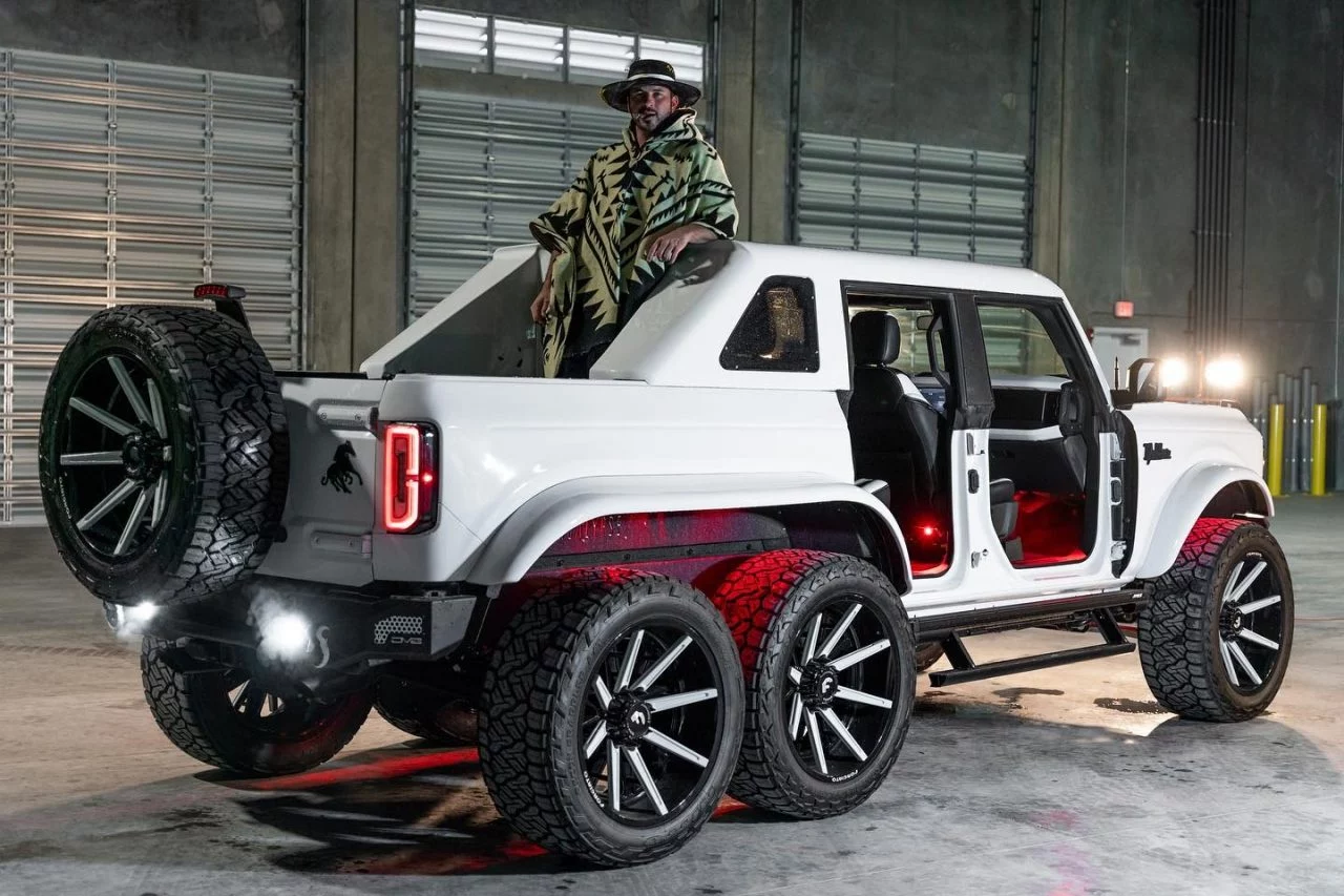 Ford Bronco 6x6 con diseño y prestaciones que desafían el terreno