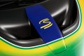 Detalle del emblema McLaren Senna, tributo a la leyenda de F1