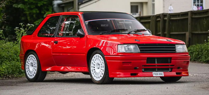 Un Peugeot 309 Maxi imponente con acabado de Prodrive y 370 CV de potencia.