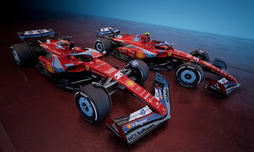 Vistazo a la innovadora librea azul de Scuderia Ferrari para el GP de Miami.