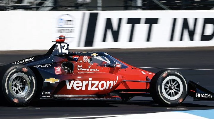 Vista lateral del IndyCar Team Penske de Will Power, temporada 2024.