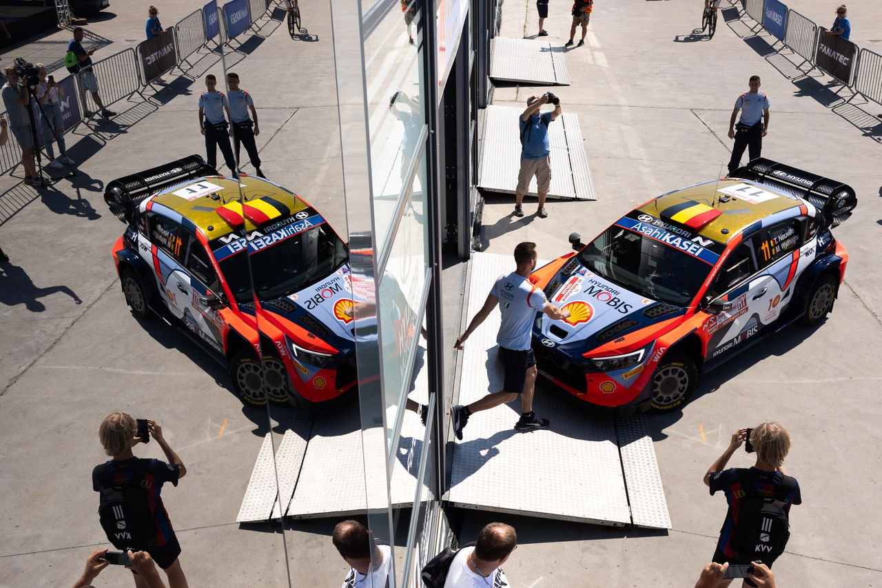 Hyundai toma la delantera en el shakedown del Rally de Polonia superando a Toyota.