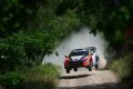 Hyundai en acción durante el Rally de Polonia, dominando los caminos de grava
