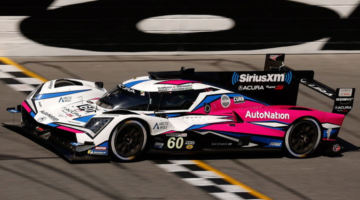 El Acura ARX-06 LMDH de Meyer Shank Racing en acción.