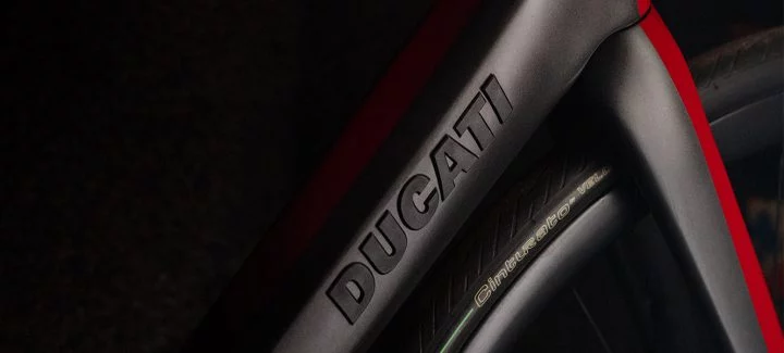 Nueva Ducati Futa, ruedas preparadas para todo terreno.