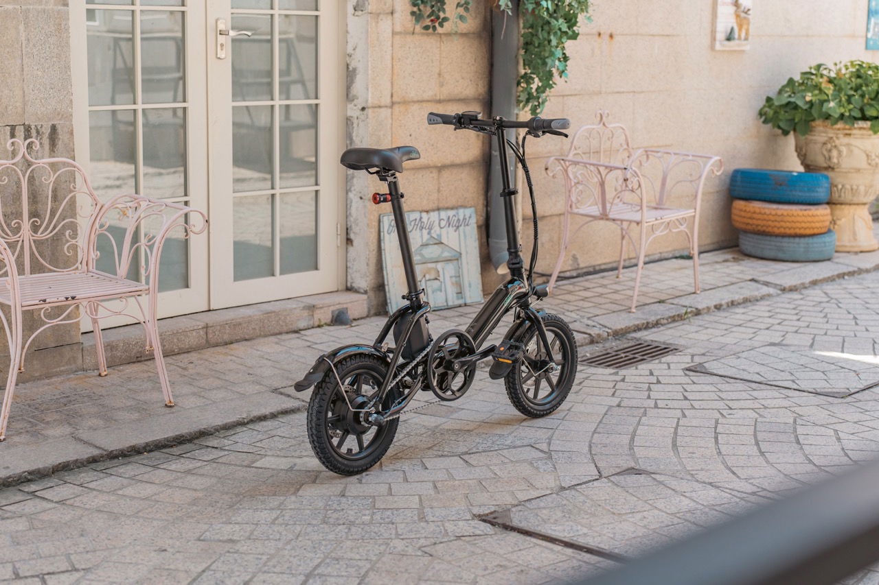 Ebike mini Fiido D3 Pro, solución ágil y económica para la movilidad urbana.