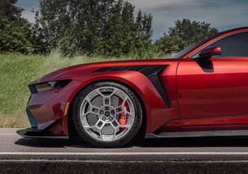 Vista lateral del Ford Mustang GTD con el paquete Performance.