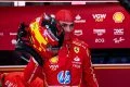 Piloto de Ferrari en boxes durante la clasificación en Austria