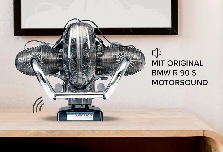 Maqueta del icónico motor bóxer de 2 cilindros de la BMW R 90 S.
