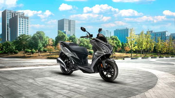 La nueva SYM Jet Evo1, promesa de rendimiento y estilo en el segmento scooter.