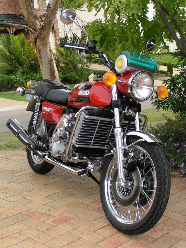 La moto Suzuki RE5 con su motor rotativo Wankel, una rareza de ingeniería de los 70.