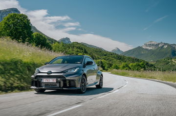 Toyota GR Yaris: vista dinámica, propulsión hidrógeno.