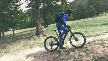 Yamaha de Enduro ebike All Mountain con motor eléctrico.