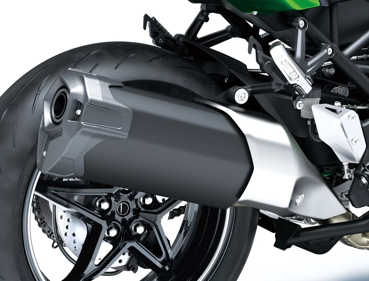 Vista detallada de la parte trasera de la Kawasaki H2 SX, mostrando su diseño aerodinámico.