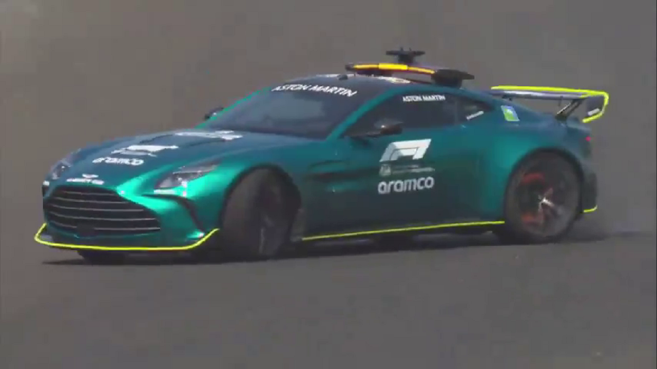 Aston Martin Vantage Safety Car sufre un accidente en Monza