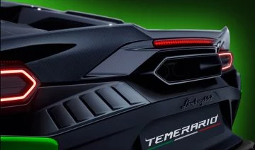 Vista parcial trasera Lamborghini Temerario en su tonalidad Verde Mercurius