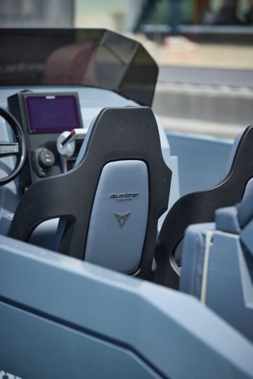 Vista focalizada del exclusivo asiento deportivo del CUPRA e-Racer