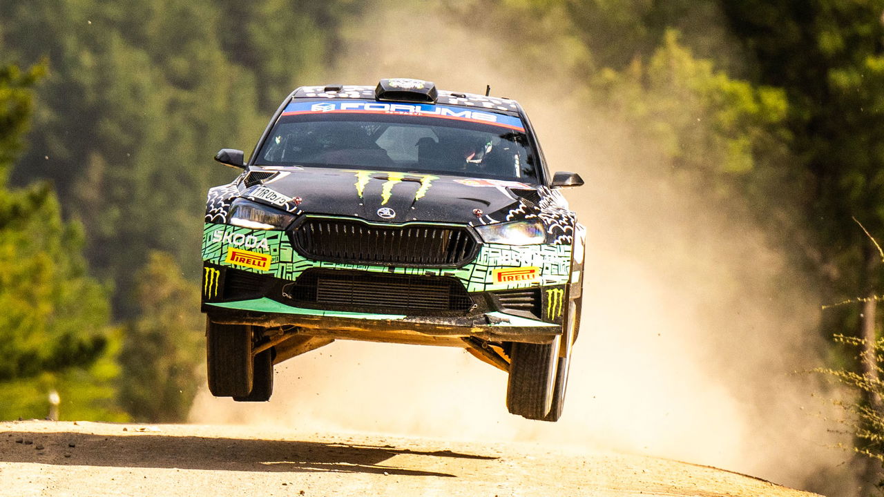 Kalle Rovanperä domina la etapa con su Toyota en el Rally de Chile.