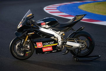 La Aprilia RSV4X, una moto con prestaciones de circuito. Máquina extrema para los amantes de la velocidad.