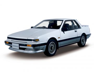 Vista lateral Nissan Silvia de 1986, un clásico deportivo japonés.