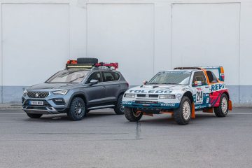 Dos versiones del Seat Ateca preparadas para maratón de raids africanos.