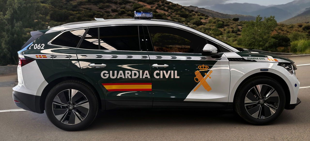 Nuevo SUV eléctrico Skoda Enyaq de la Guardia Civil español