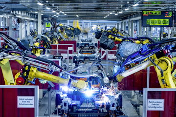 Vista de la línea de montaje de la planta de Volkswagen en Wolfsburg.