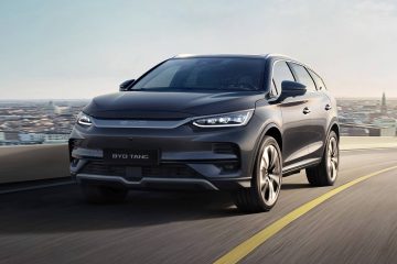 SUV BYD Tang con diseño robusto y línea dinámica lateral